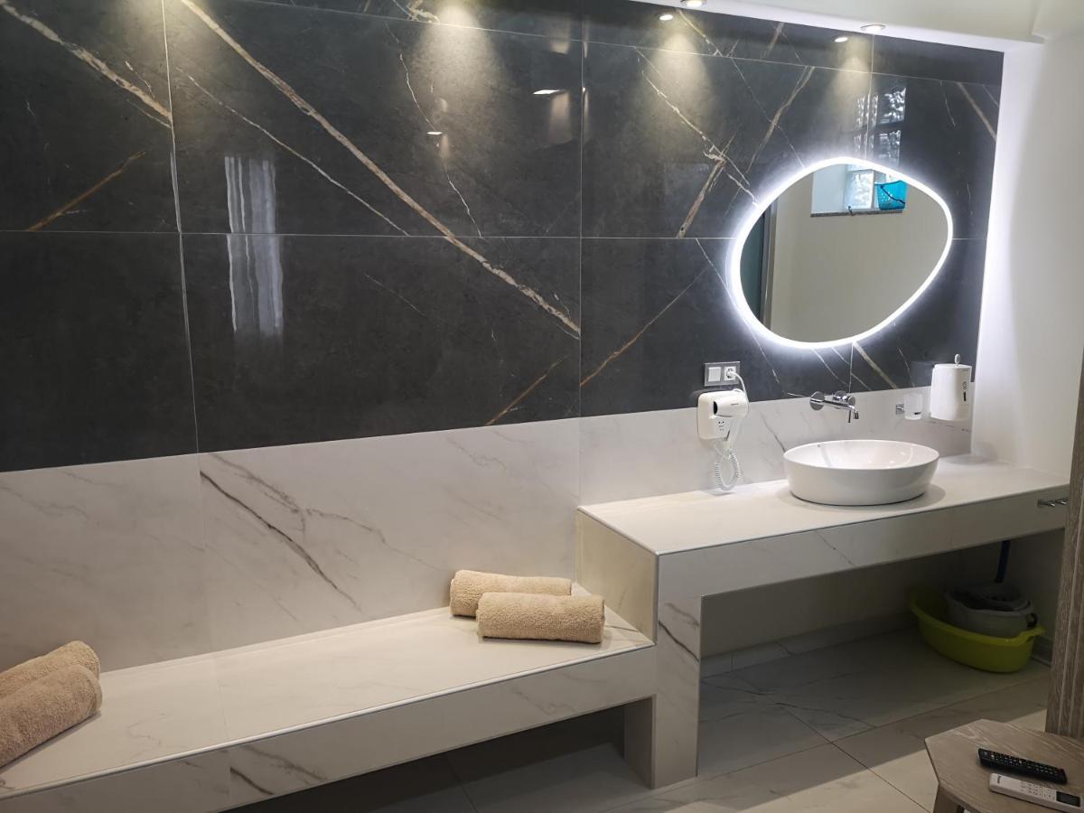 Amalia Deluxe Villas Неа-Врасна Екстер'єр фото